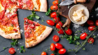 Pizza Fast Food Momo
