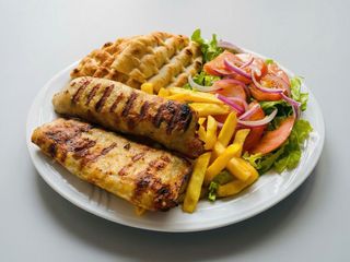 Menù bifteki formaggio e pancetta