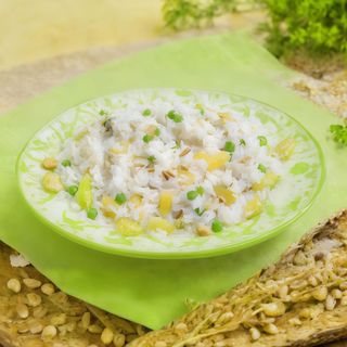 23. Riso con pinoli e ananas