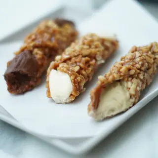 Cannolo Caramellato
