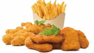 Chicken nuggets & chips
