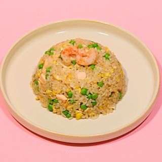 Riso alla cantonese di pesce spicy