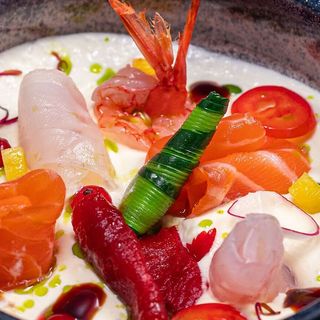 603.. Sashimi burrata
