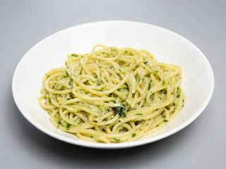 Spaghetti aglio, olio e peperoncino