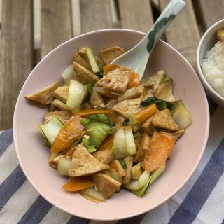 243.Tofu con verdure miste