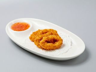 32. Calamari fritti 