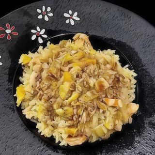 764. Riso saltato con salmone