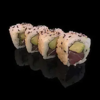 125. Maguro uramaki Tonno, avocado - 4 pezzi