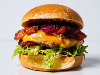 THE BEST CHEESEBACON IN TOWN