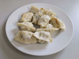 117. Ravioli di verdure miste - 8 pezzi素饺