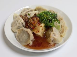 119 zj Ravioli di maiale vapore piccante agrodolce (10pz)