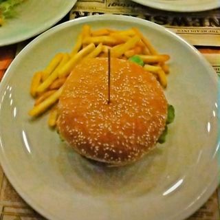 My Heart Burger con una bevanda a scelta