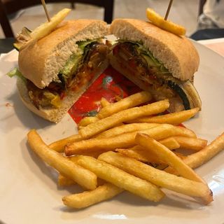 Burger di Chianina Affumicato con una bevanda a scelta