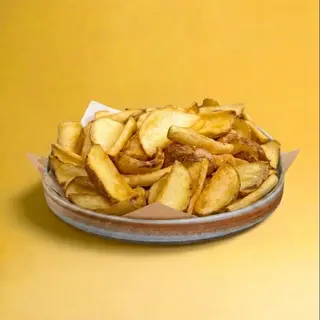 Patatine fresche fritte con Buccia