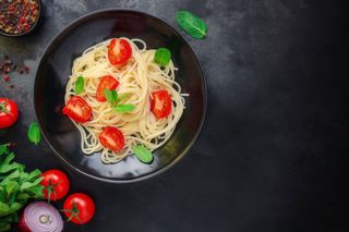 Spaghetti al pomodoro fresco e basilico