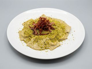 Ravioli in crema di pistacchio