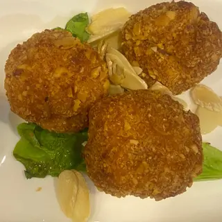 Polpette di gamberi con mandorle