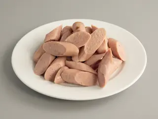 Würstel alla griglia con 2 salse