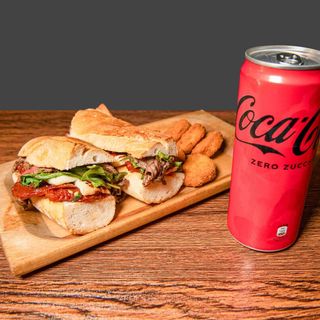 Menù nuggets e birra a scelta