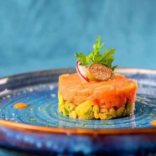 Tartare salmone