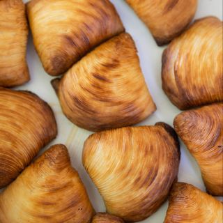 Sfogliatella napoletana riccia