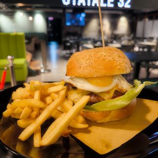 Hamburger STATALE 32