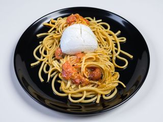 LINGUINE POMODORINI E BURRATA