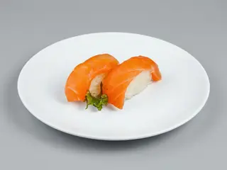 Nigiri salmone