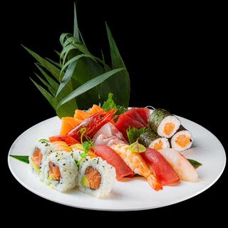 SUSHI SASHIMI MISTO 210