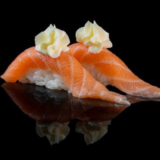 NIGIRI PHILADELPHIA 135