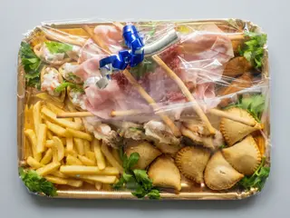 Spritz o bevande a scelta con tagliere misto 