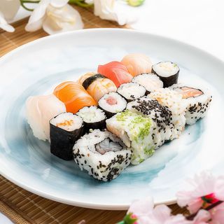 Sushi Box 16 Pezzi
