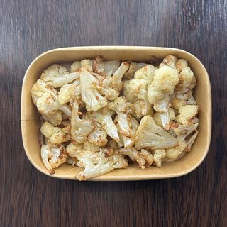 Cavolfiore saltato con salsa e pepe