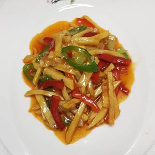 Fili di patate piccante