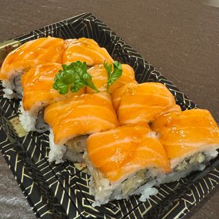 Uramaki tiger roll