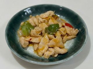 Pollo in salsa piccante