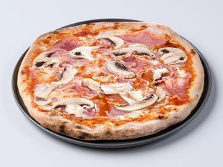 Prosciutto funghi