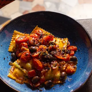 Ravioli melanzane alla norma