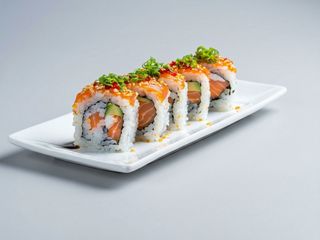 42. Spicy salmon - 8 pezz