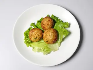 902. Takoyaki flambè - 3 pezzi