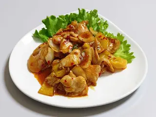 151. Pollo al gon bao piccante