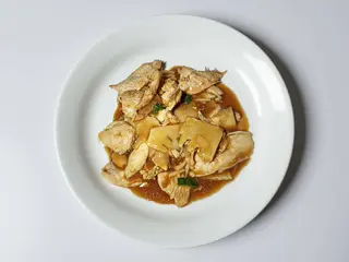 149. Pollo alle mandorle
