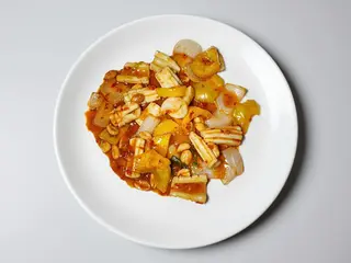 176. Calamari in salsa piccante