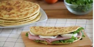 4. Piadina con prosciutto cotto