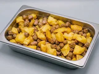 Patata con Polpette Media
