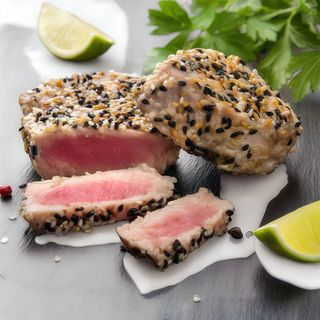 56. Tonno tataki con sesamo