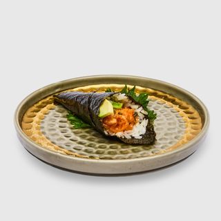 190Temaki salmone spicy