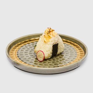 111Onigiri spicy tuna