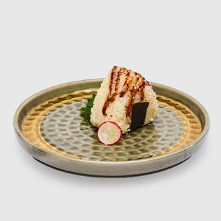 113Onigiri salmone cotto