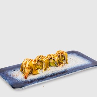 137Uramaki truffle roll
